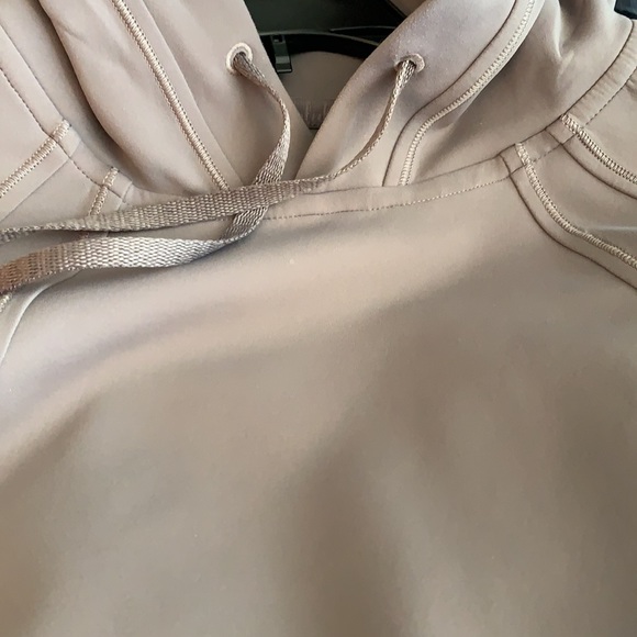 Lululemon Luxtreme Purple Hoodie - Picture 7 of 7